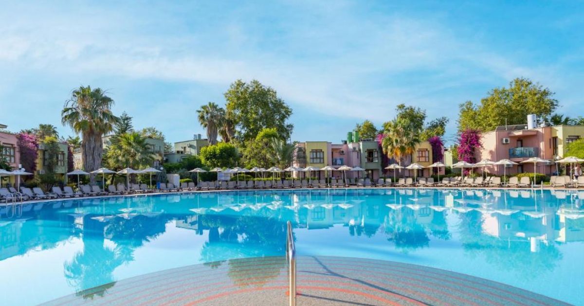 Ранни резервации за лято 2027 във Vonresort Golden Beach, Сиде 1