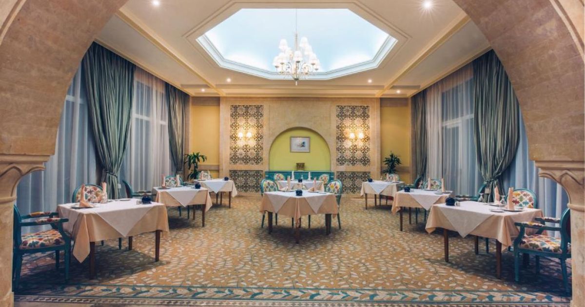 2027 Почивка в Хамамет в хотел Iberostar Waves Averroes 4* полети до октомври 8
