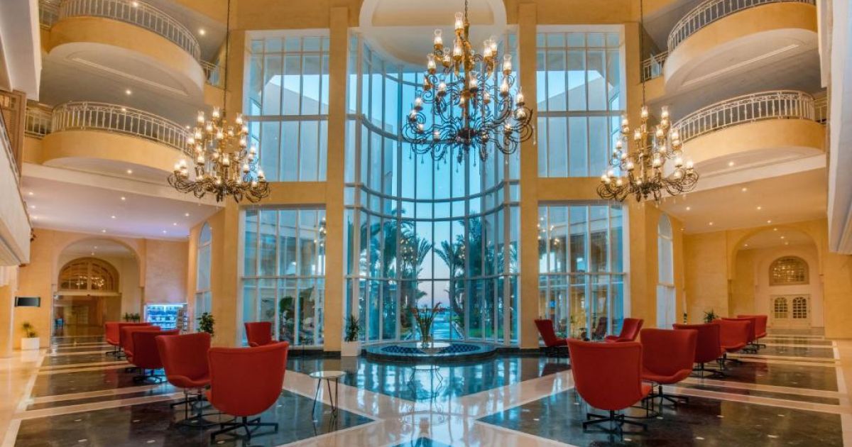 2027 Почивка в Хамамет в хотел Iberostar Waves Averroes 4* полети до октомври 10