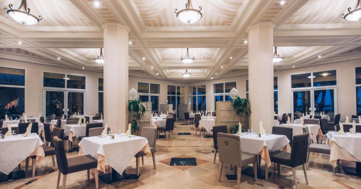 2027 Почивка в Хамамет в хотел Iberostar Waves Averroes 4* полети до октомври 14