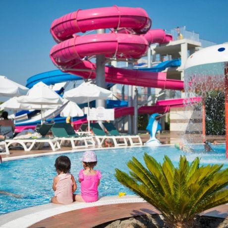 Лято 2027 в Club Nena, Side 5