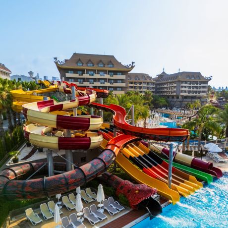 Лято 2027 в Royal Dragon Hotel 5* 2